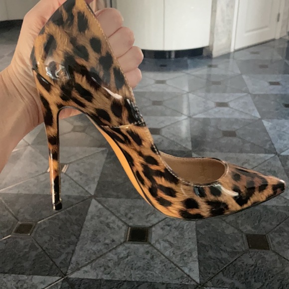 F5J pumps size 6 - Picture 8 of 8